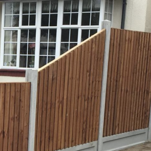 Charfleets Fencing | We supply, deliver and fit all aspects of Quality Fencing at TRADE PRICES | T: 01268 696 930 | FAST Delivery across Essex, Herts, Kent, London & Surrey | www.charfleetsfencing.co.uk Charfleets Fencing