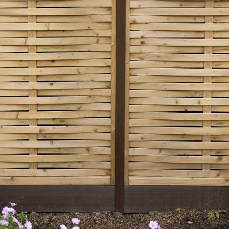 Charfleets Fencing | We supply, deliver and fit all aspects of Quality Fencing at TRADE PRICES | T: 01268 696 930 | FAST Delivery across Essex, Herts, Kent, London & Surrey | www.charfleetsfencing.co.uk Charfleets Fencing