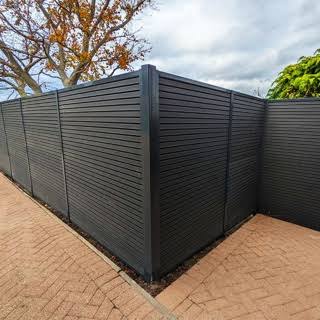 Charfleets Fencing | We supply, deliver and fit all aspects of Quality Fencing at TRADE PRICES | T: 01268 696 930 | FAST Delivery across Essex, Herts, Kent, London & Surrey | www.charfleetsfencing.co.uk Charfleets Fencing