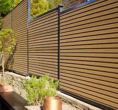 Charfleets Fencing | We supply, deliver and fit all aspects of Quality Fencing at TRADE PRICES | T: 01268 696 930 | FAST Delivery across Essex, Herts, Kent, London & Surrey | www.charfleetsfencing.co.uk Charfleets Fencing